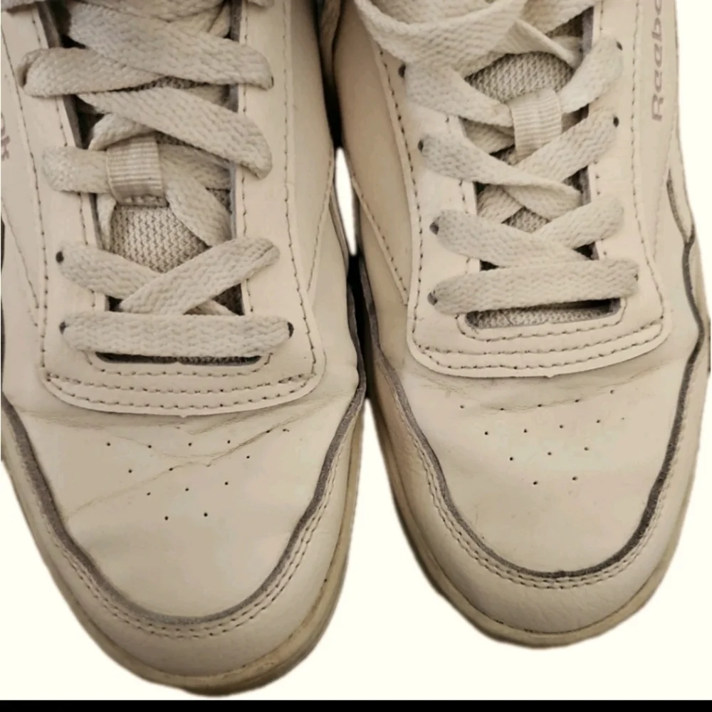 Reebok Womens Court Advance Cream Retro Casual Athletic Shoes 7.5